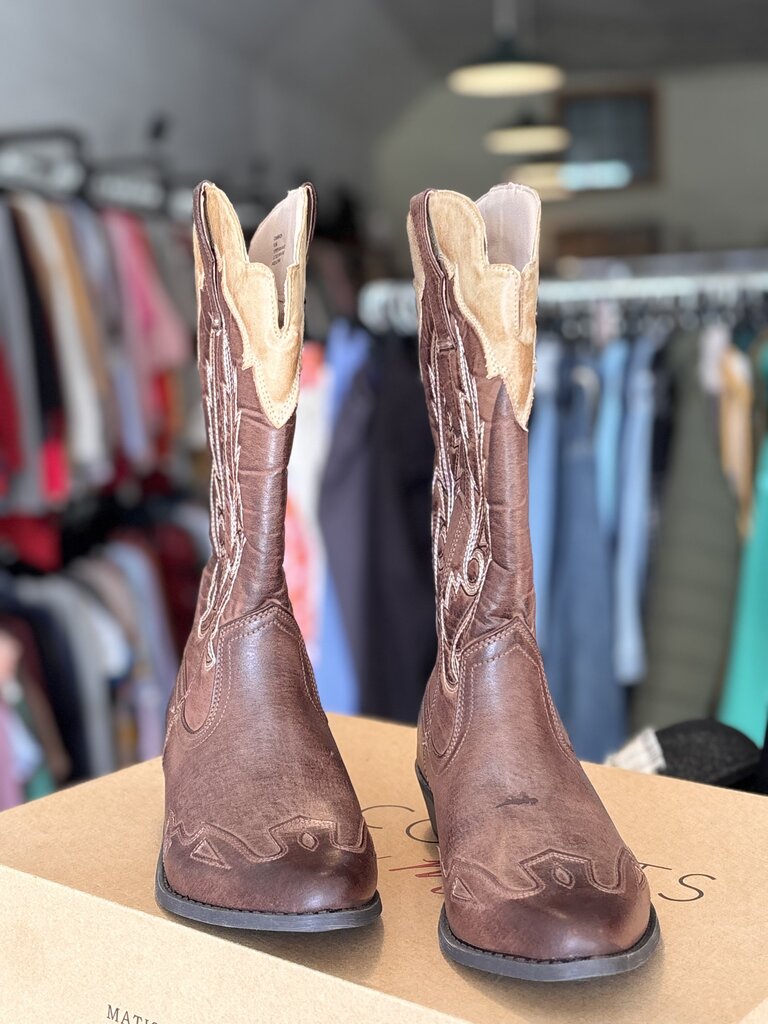 Coconuts by Matisse Brown Cowboy Boots