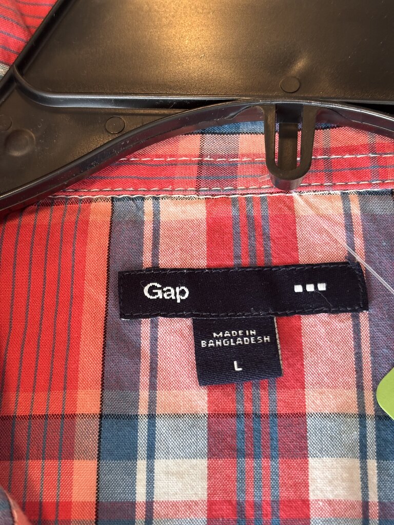 Gap Plaid Button-Up Shirt