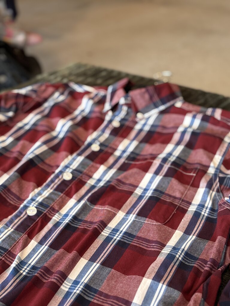 Schmidt Men's Plaid Button-Up Shirt