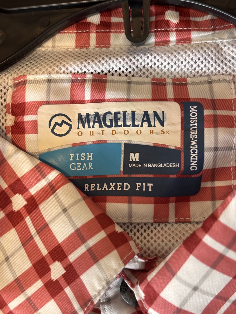 Magellan Outdoors Men's Fish Gear Relaxed Fit Short Sleeve Shirt