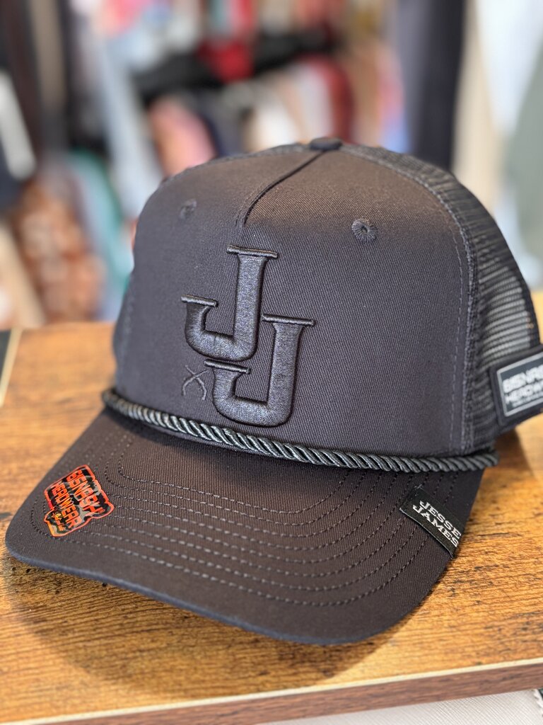 Jesse James Trucker NWT