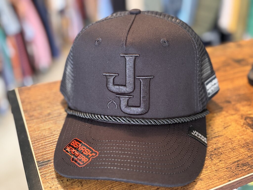 Jesse James Trucker NWT